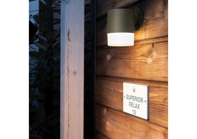 ¿Cómo iluminar el jardín correctamente?